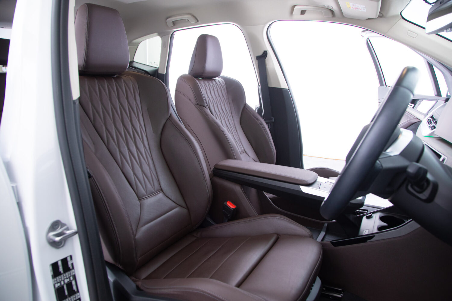 2シリーズアクティブツアラー 218i エクスクルーシブ DCT