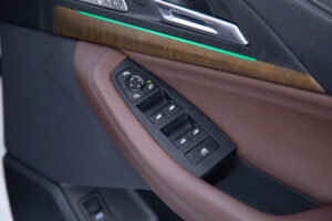 2シリーズアクティブツアラー 218i エクスクルーシブ DCT