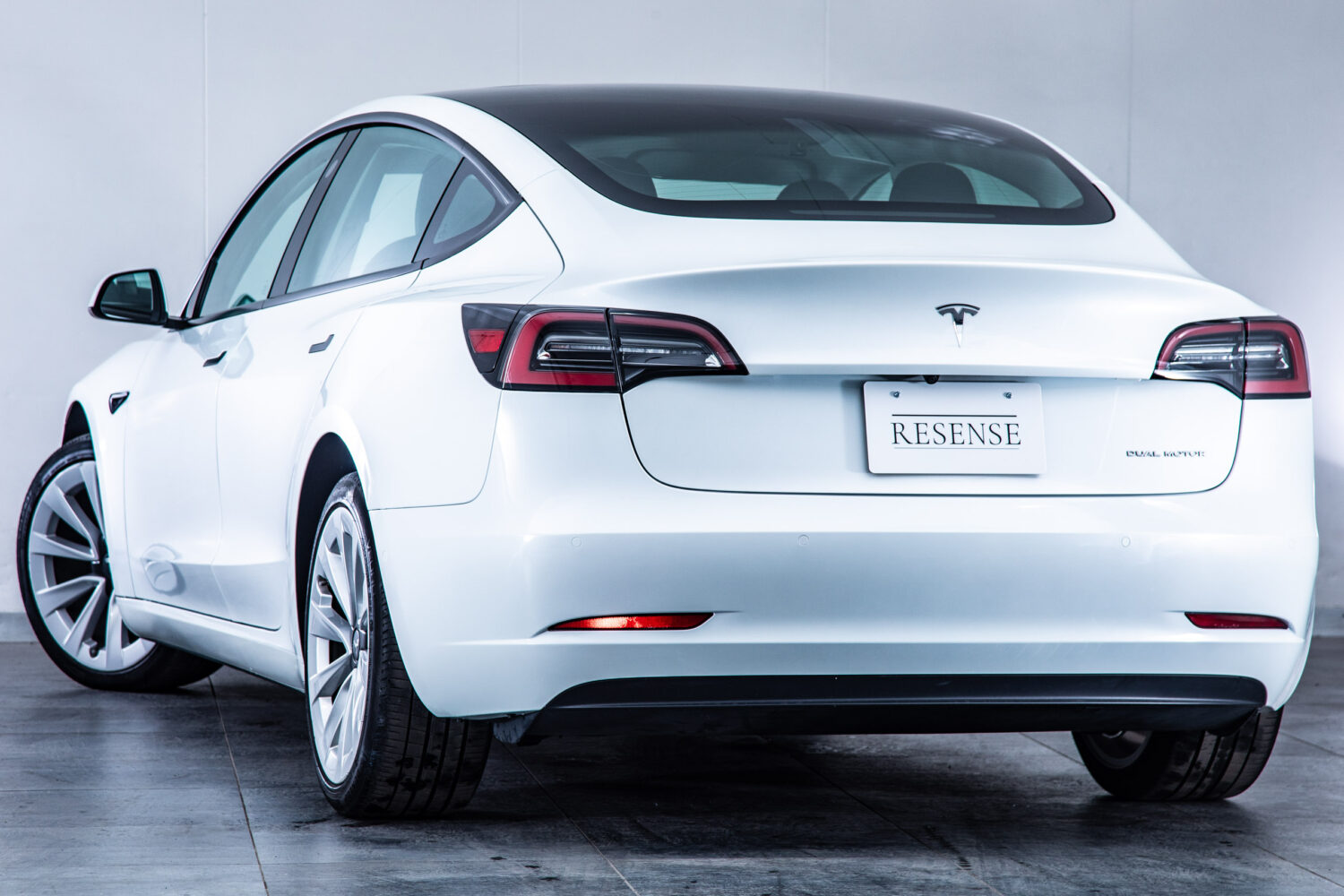 モデル3 ロングレンジ デュアルモーター 4WD