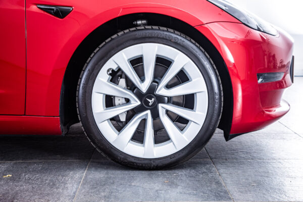 モデル3 ロングレンジ デュアルモーター 4WD