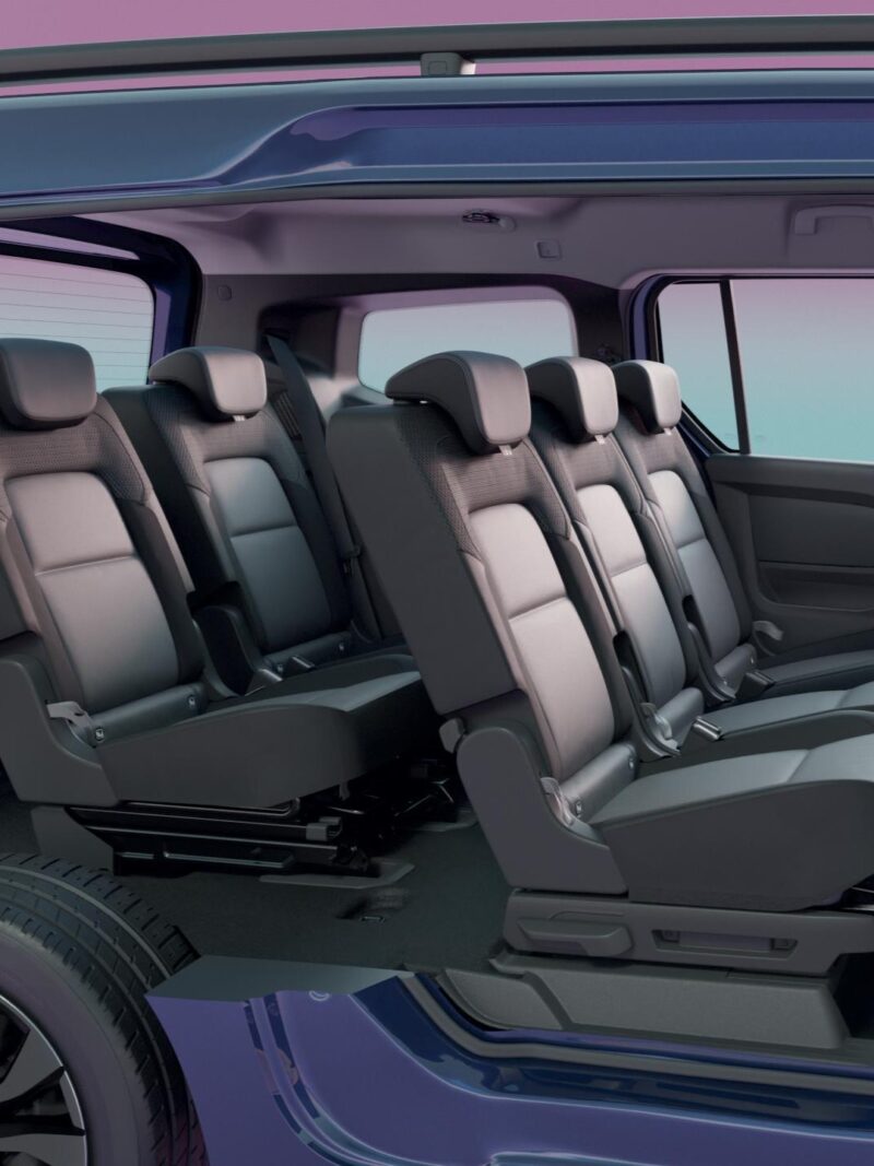 特別仕様車登場予定　ルノー・グランカングー　多彩なアレンジが可能な7つのシート