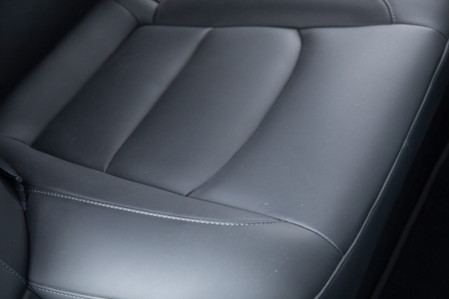 モデル3 ロングレンジ デュアルモーター 4WD