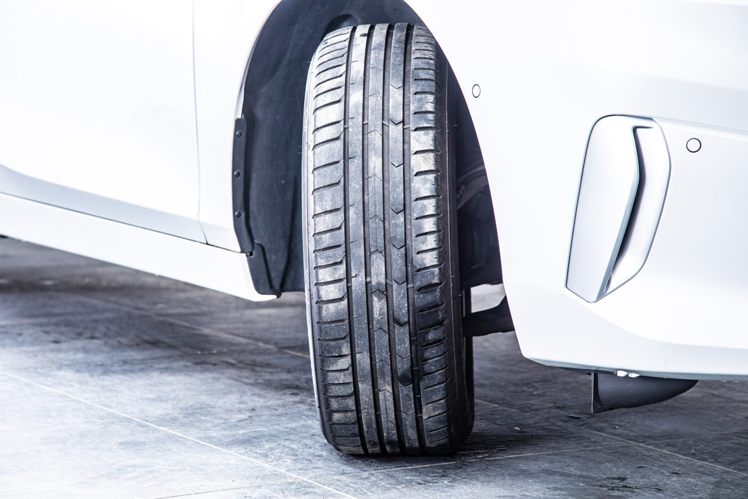 2シリーズアクティブツアラー 218i エクスクルーシブ DCT