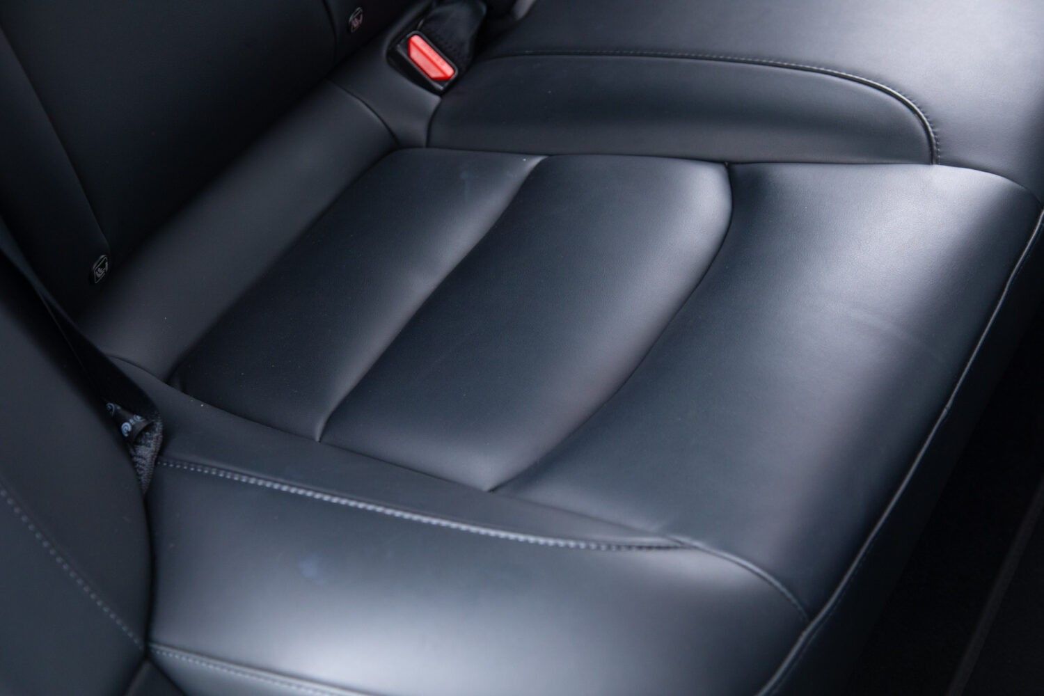 モデル3 ロングレンジ デュアルモーター 4WD