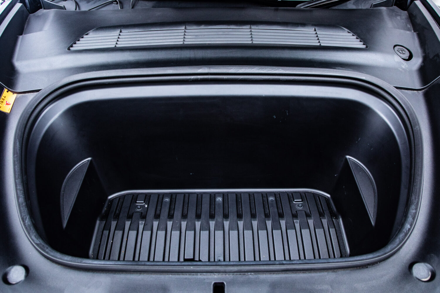 モデルY ロングレンジ デュアルモーター 4WD