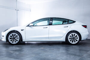 モデル3 ロングレンジ デュアルモーター 4WD