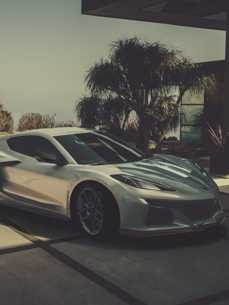 新型シボレー・コルベットZ06　特別仕様車「サントリーニエディション」も登場