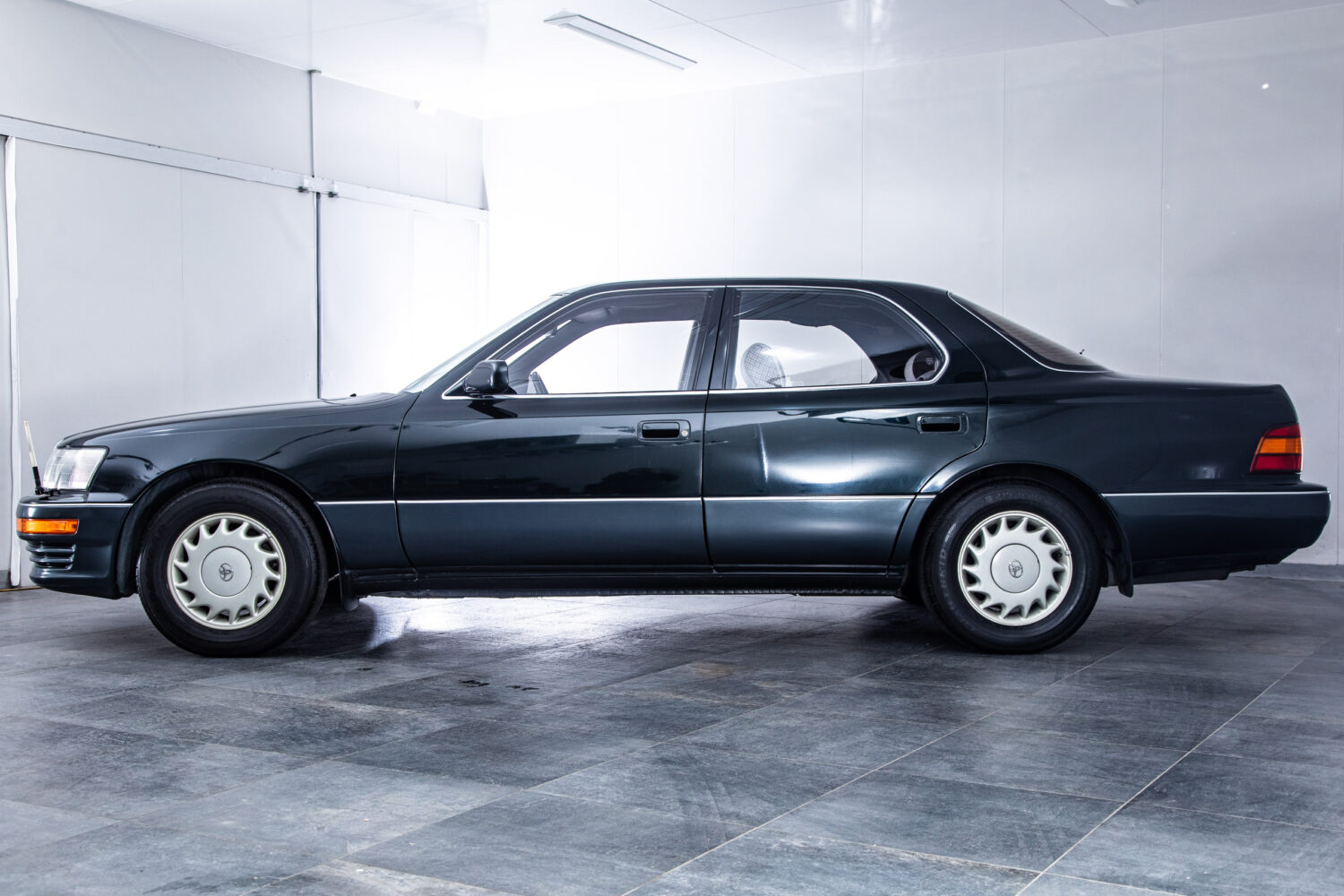 セルシオ 4.0C仕様