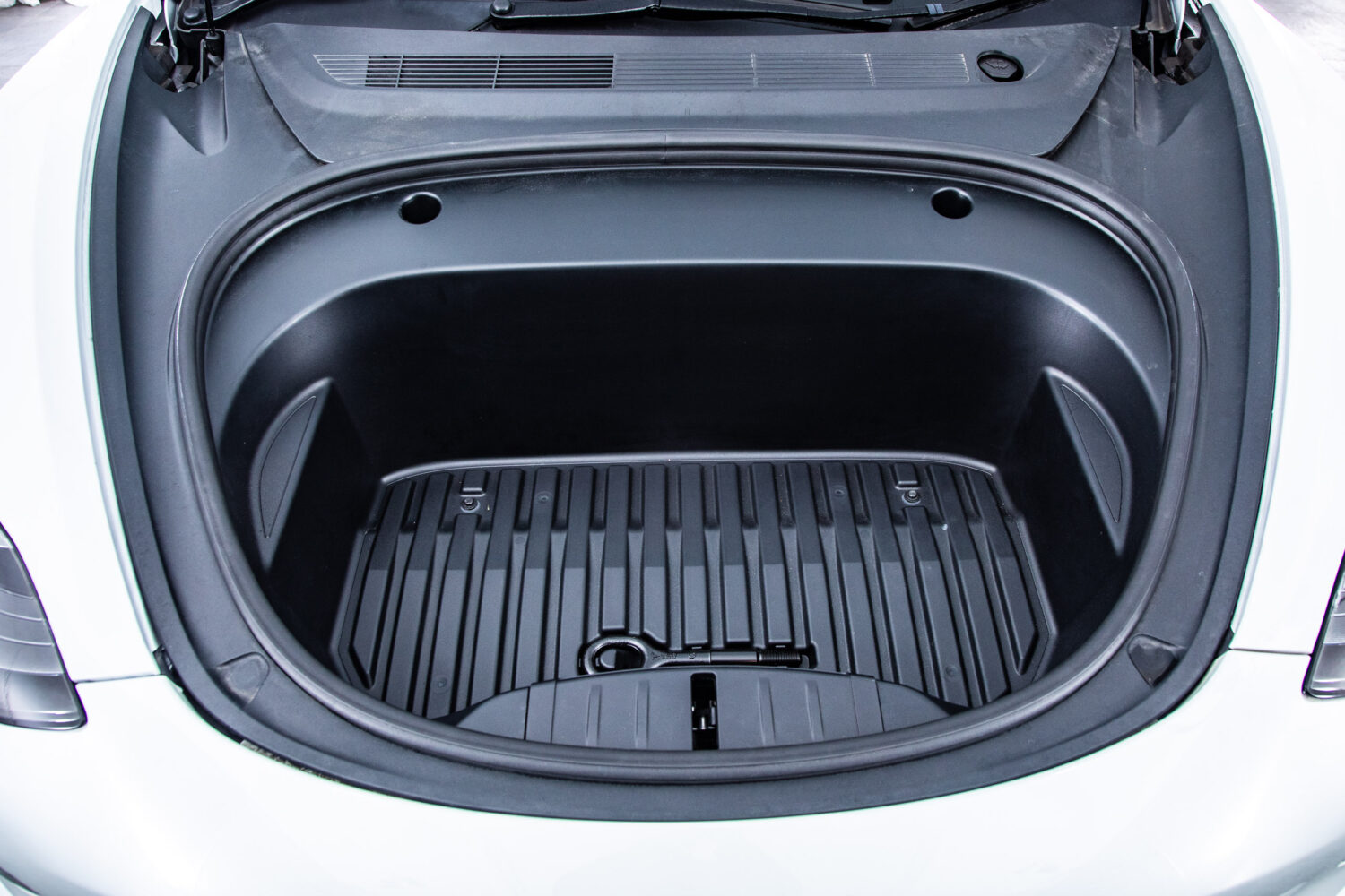 モデル3 ロングレンジ デュアルモーター 4WD