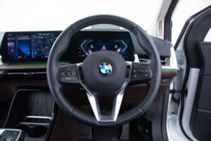 2シリーズアクティブツアラー 218i エクスクルーシブ DCT