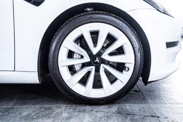 モデル3 ロングレンジ デュアルモーター 4WD