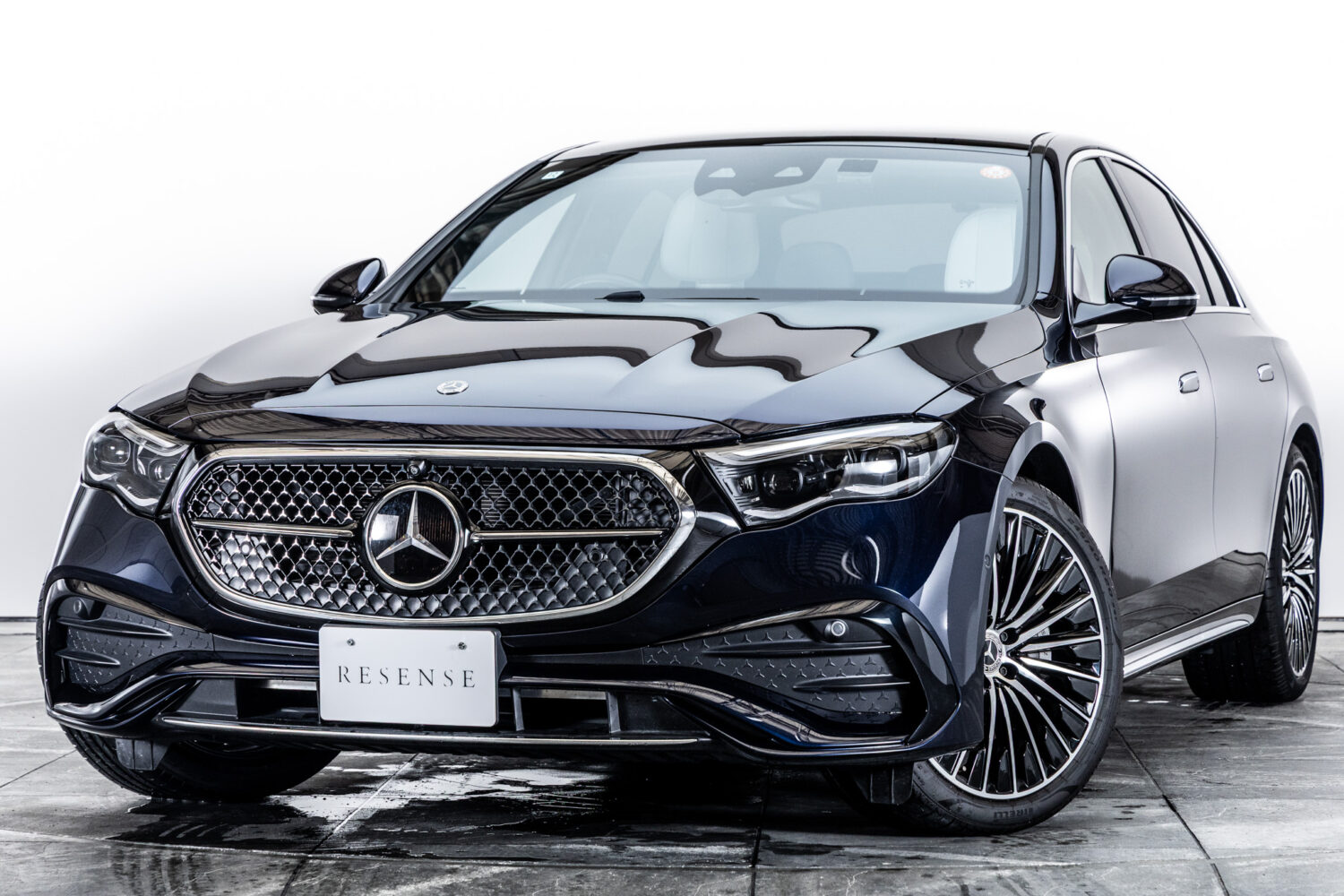 Eクラス E300エクスクルーシブ AMGライン(ISG)