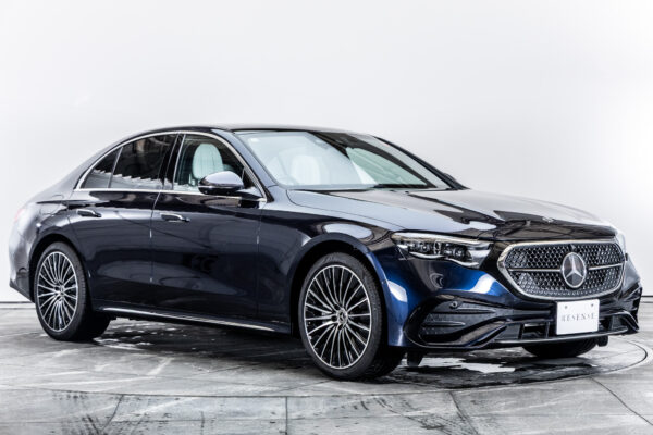 Eクラス E300エクスクルーシブ AMGライン(ISG)