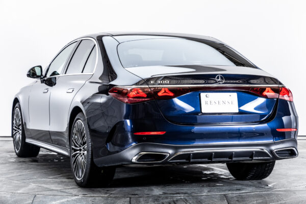 Eクラス E300エクスクルーシブ AMGライン(ISG)