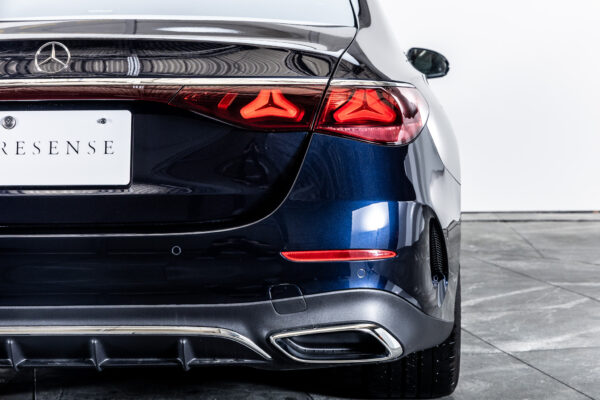 Eクラス E300エクスクルーシブ AMGライン(ISG)
