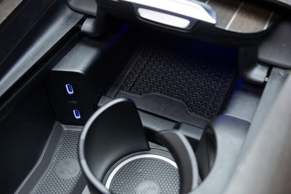 Eクラス E300エクスクルーシブ AMGライン(ISG)