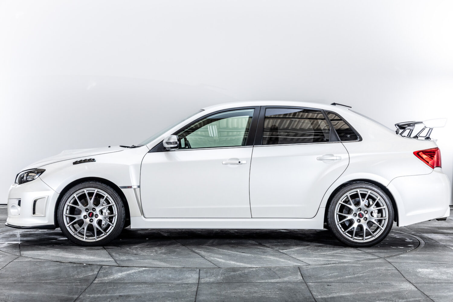 インプレッサ WRX STI S206 4WD