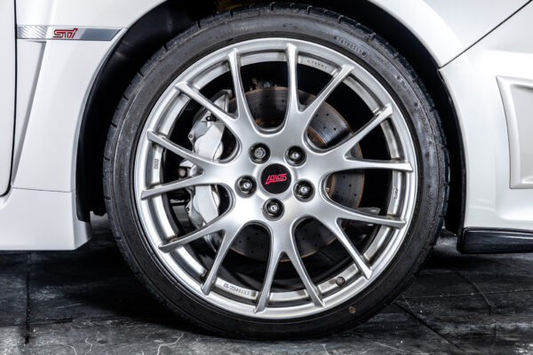 インプレッサ WRX STI S206 4WD