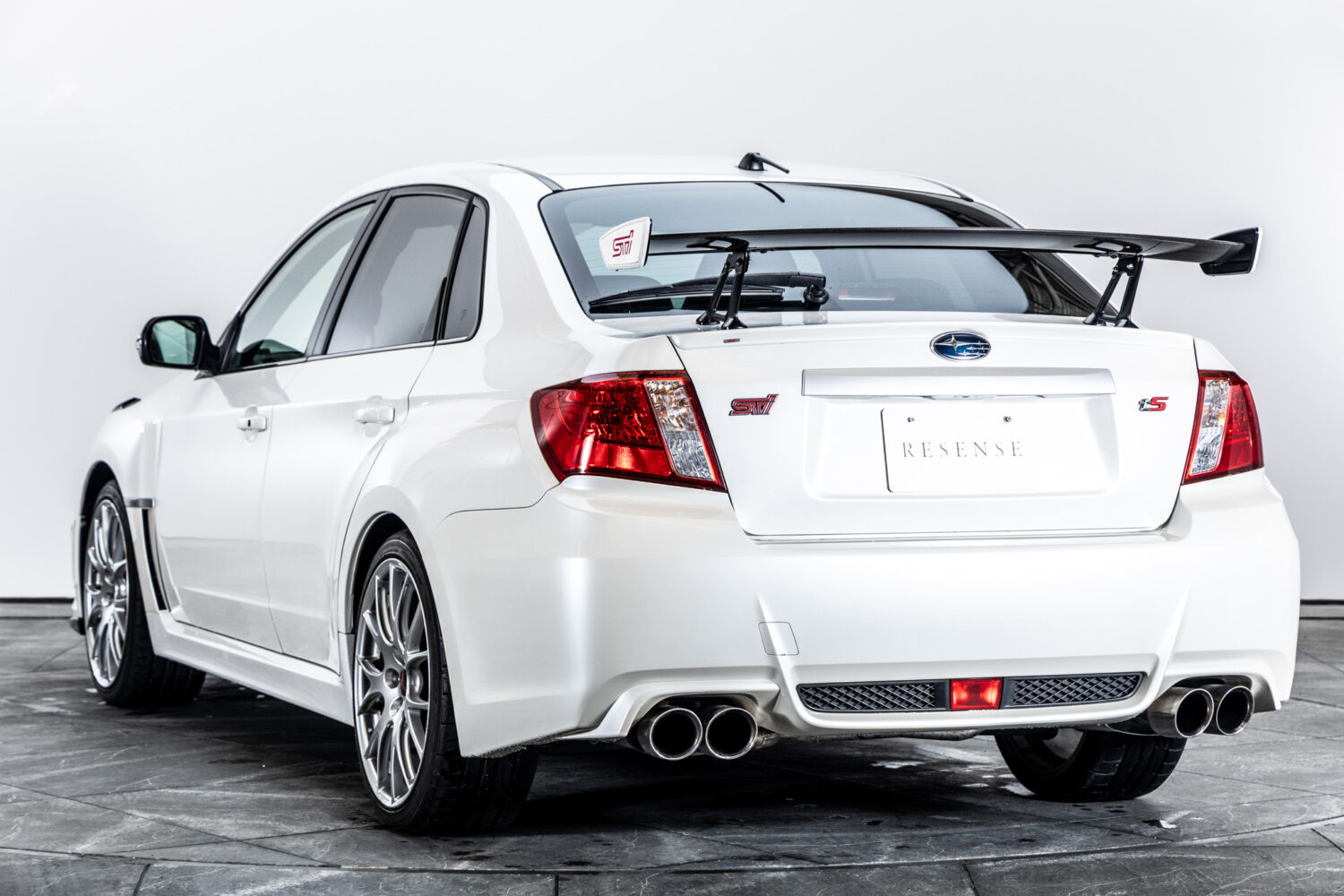 インプレッサ WRX STI S206 4WD