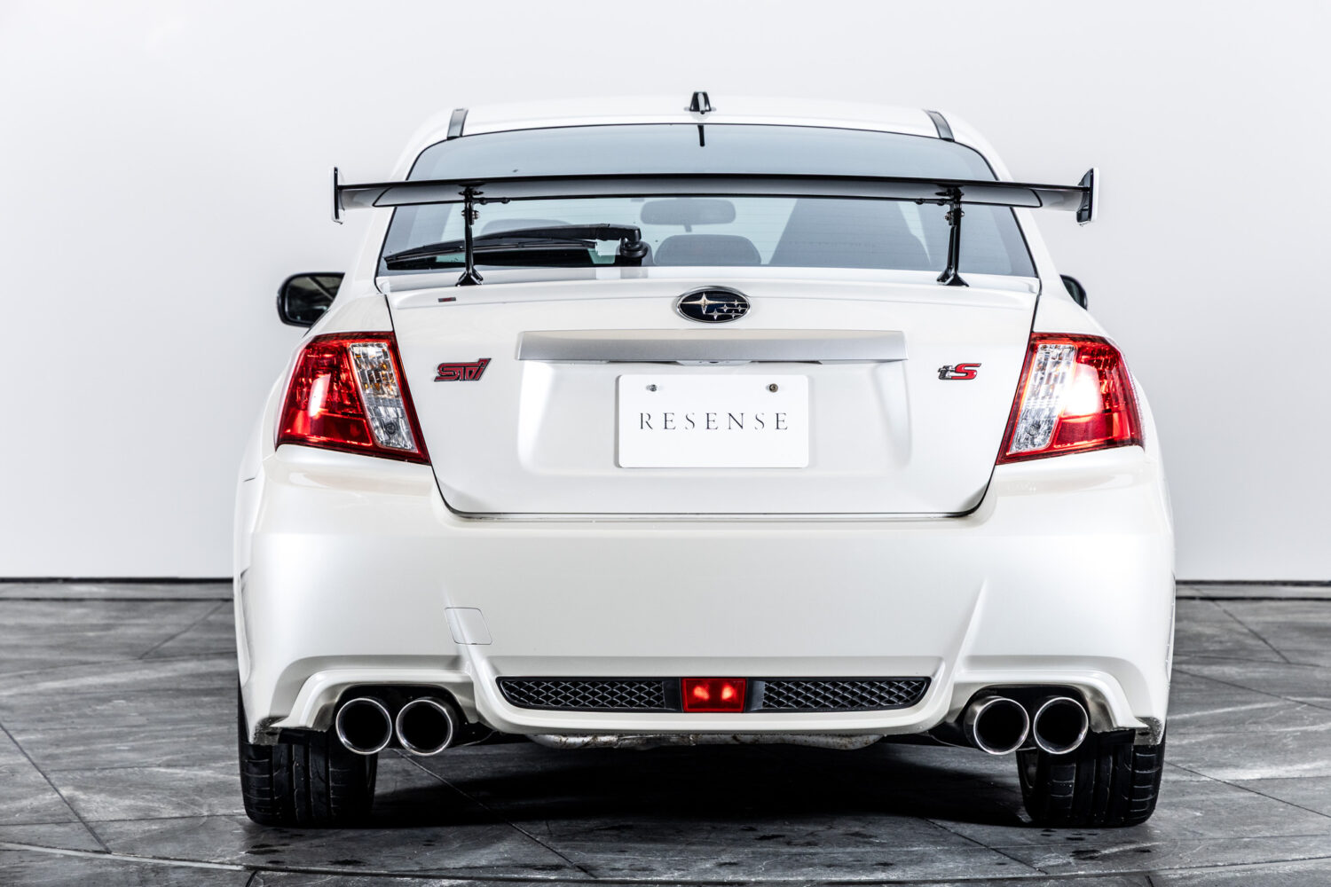インプレッサ WRX STI S206 4WD
