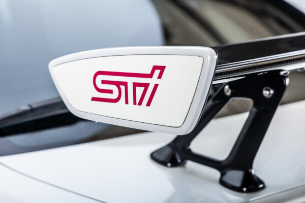 インプレッサ WRX STI S206 4WD