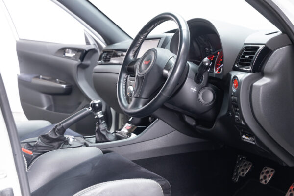 インプレッサ WRX STI S206 4WD