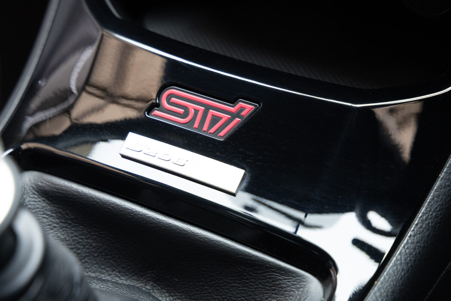 インプレッサ WRX STI S206 4WD
