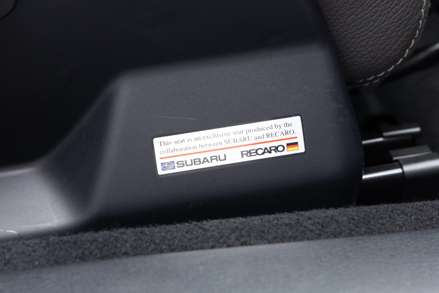インプレッサ WRX STI S206 4WD