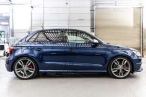 S1スポーツバック 4WD 6MT