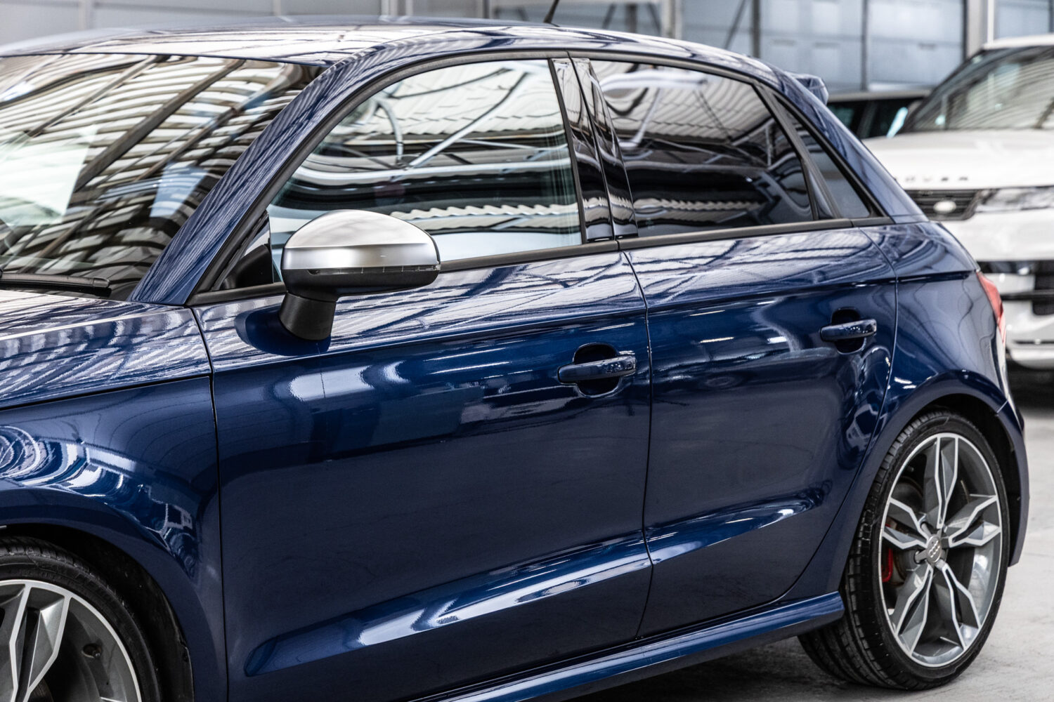 S1スポーツバック 4WD 6MT