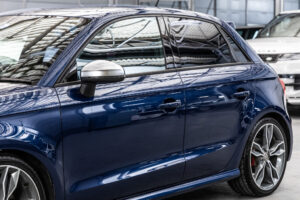 S1スポーツバック 4WD 6MT