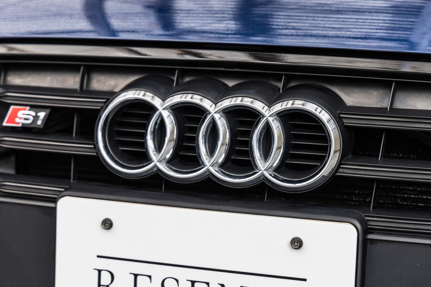 S1スポーツバック 4WD 6MT