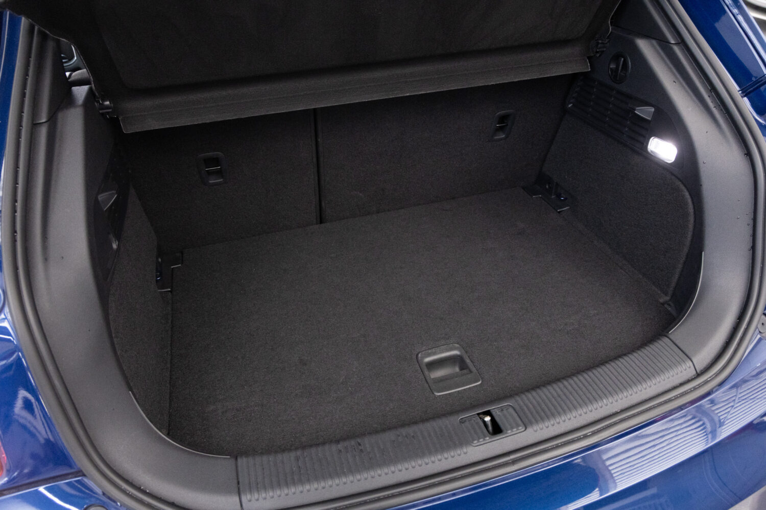 S1スポーツバック 4WD 6MT