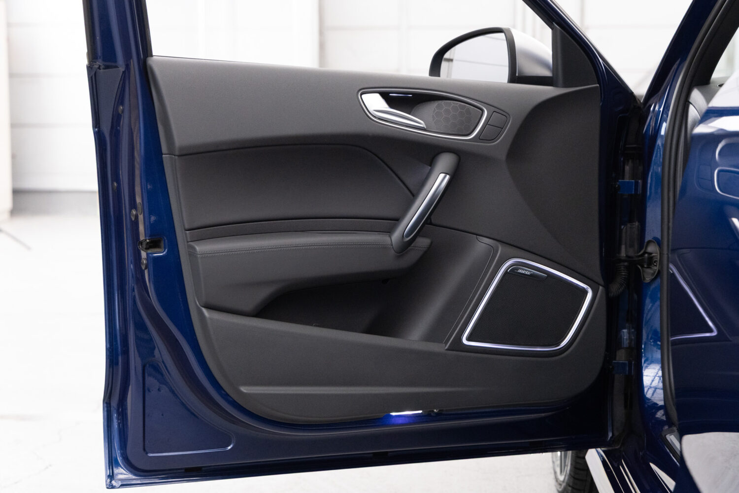 S1スポーツバック 4WD 6MT