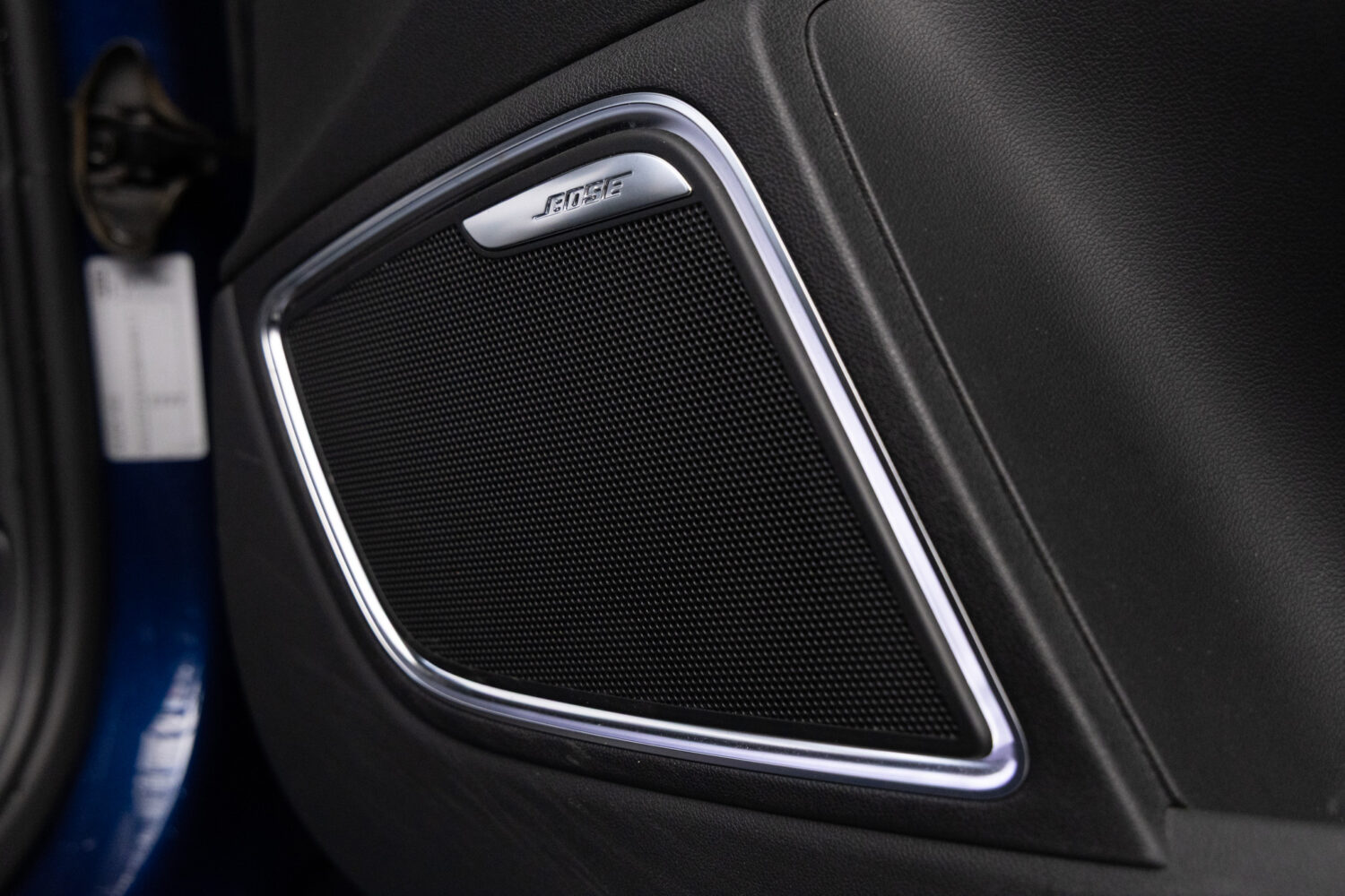 S1スポーツバック 4WD 6MT