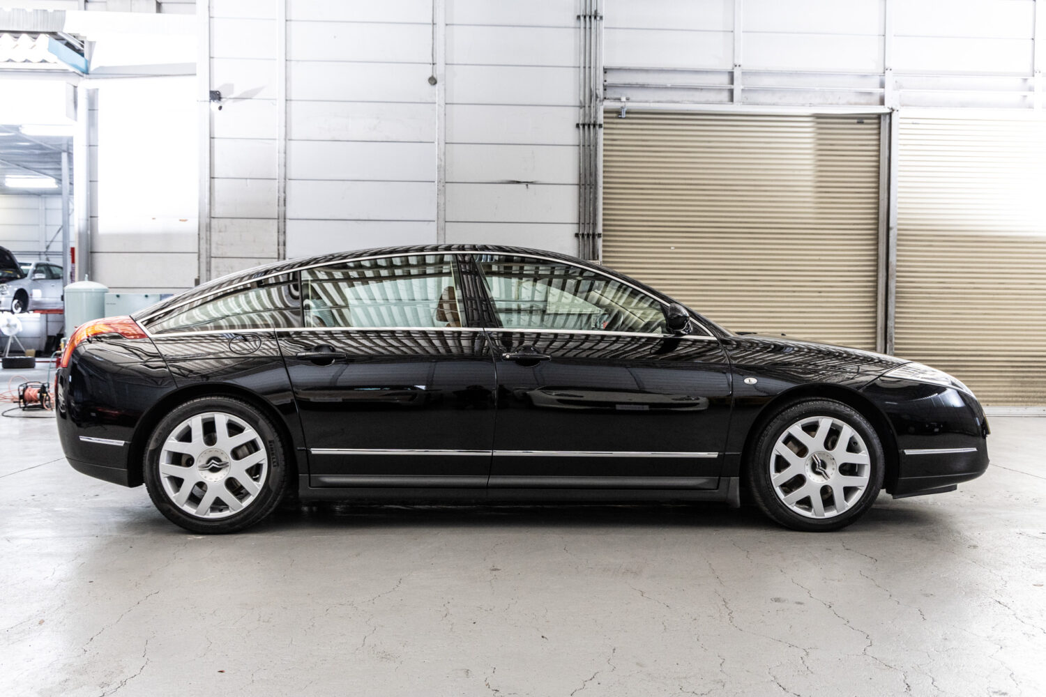 C6 エクスクルーシブ