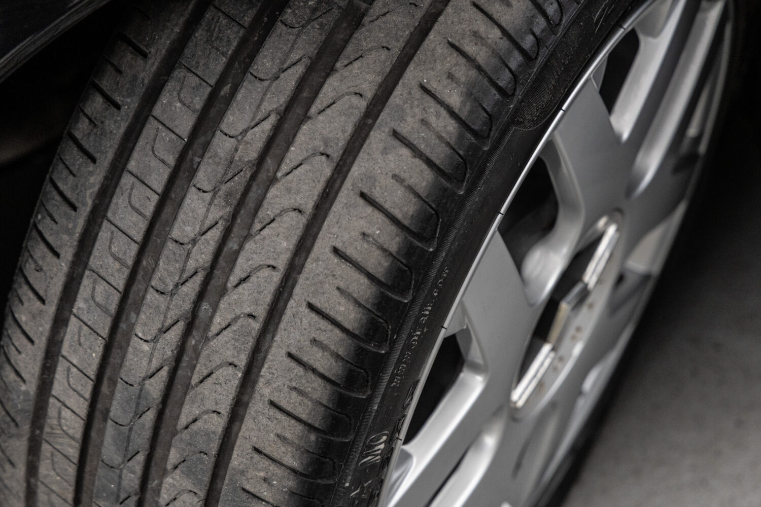 C6 エクスクルーシブ