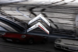 C6 エクスクルーシブ