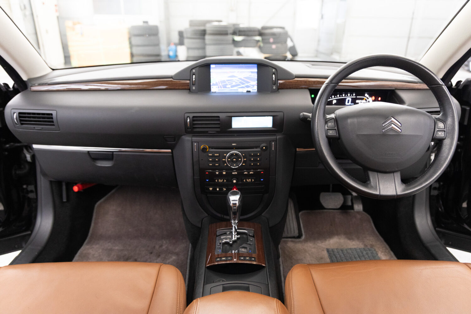 C6 エクスクルーシブ