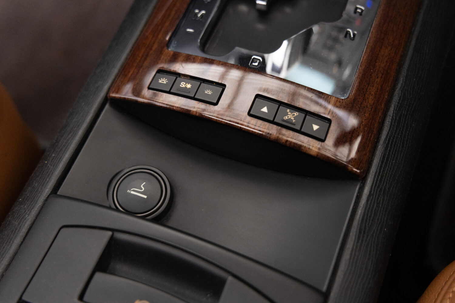 C6 エクスクルーシブ