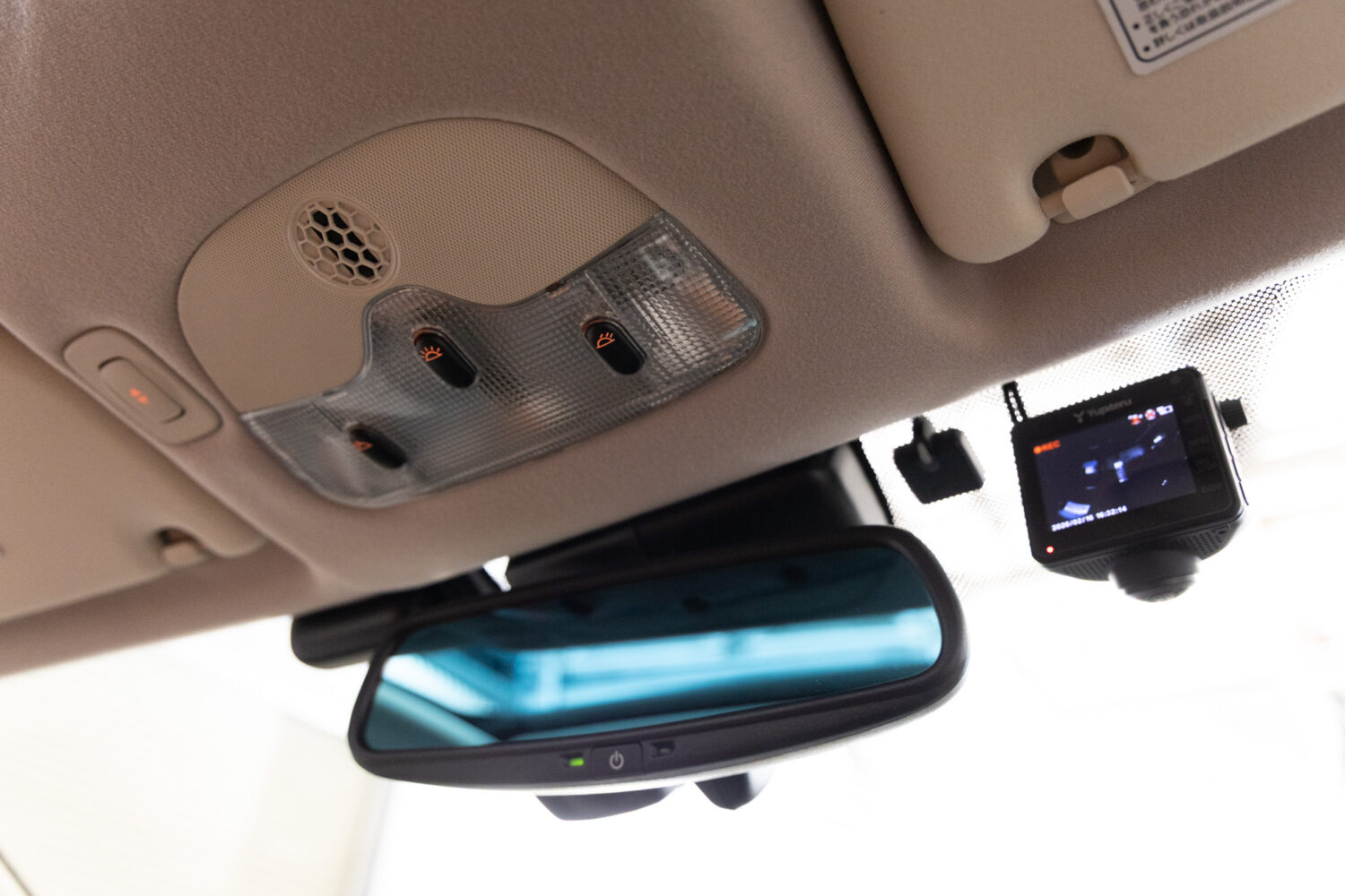 C6 エクスクルーシブ