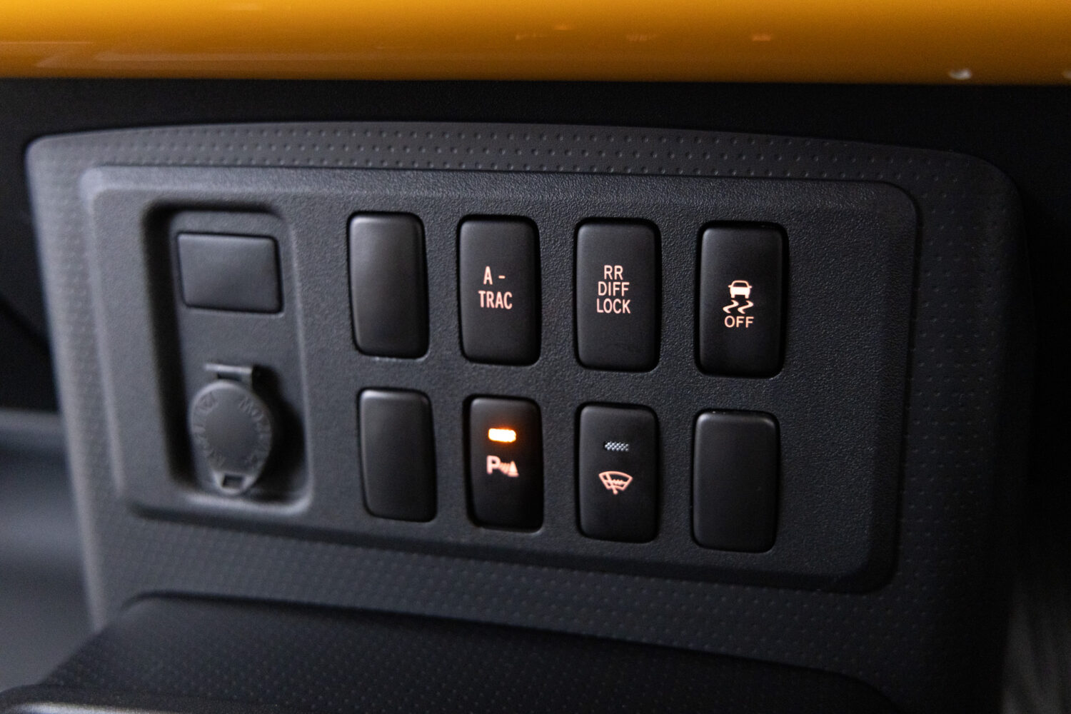 FJクルーザー 4.0 カラーパッケージ 4WD