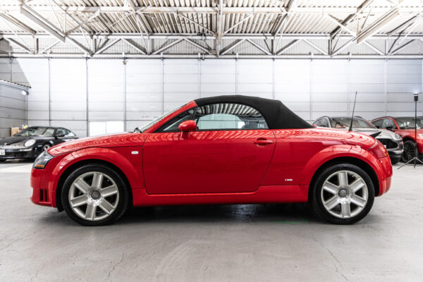 TT ロードスター 1.8T Sライン
