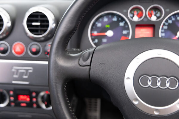 TT ロードスター 1.8T Sライン