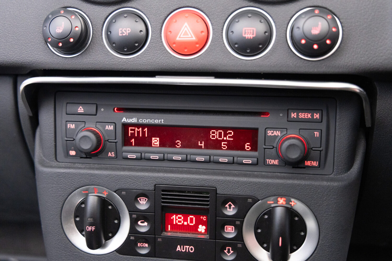 TT ロードスター 1.8T Sライン