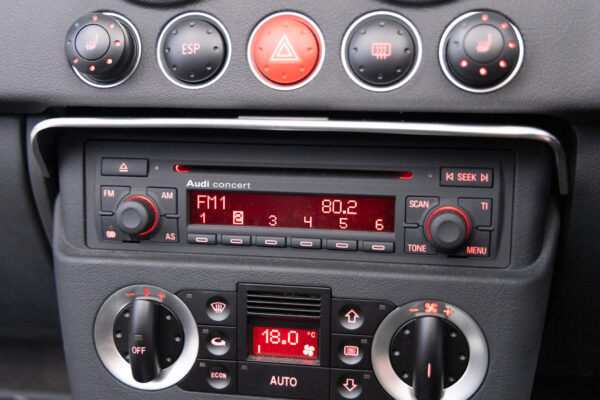 TT ロードスター 1.8T Sライン