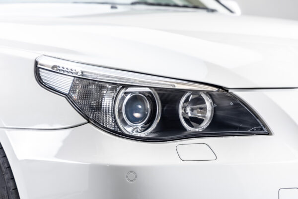 BMW 5シリーズ 530iハイライン