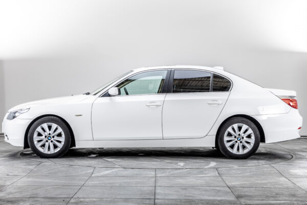BMW 5シリーズ 530iハイライン