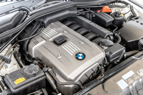 BMW 5シリーズ 530iハイライン