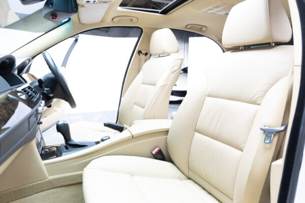 BMW 5シリーズ 530iハイライン
